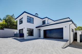 3 Bedroom Property for Sale in Loevenstein Western Cape